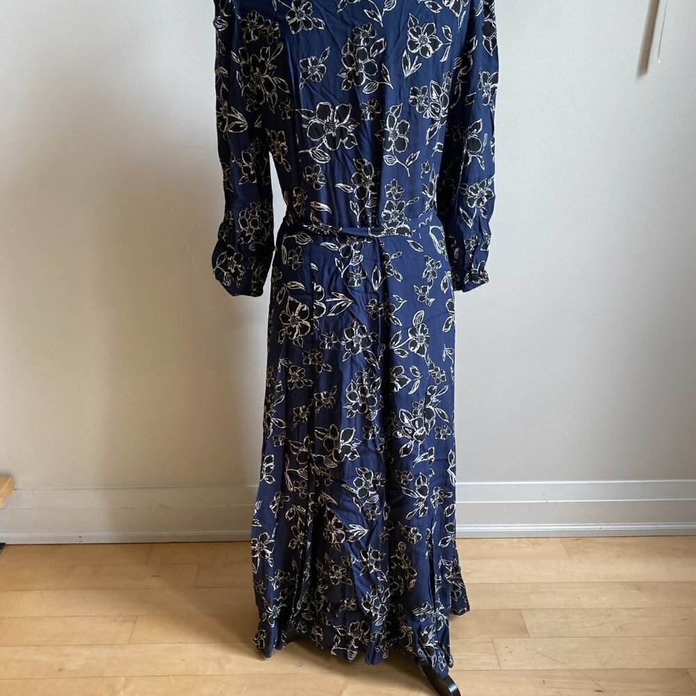 Judith & Charles Women belted floral print Dress BNWOT button down - Picture 6 of 9